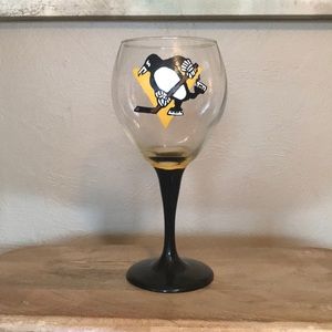 Pittsburgh Penguins wine beer glass